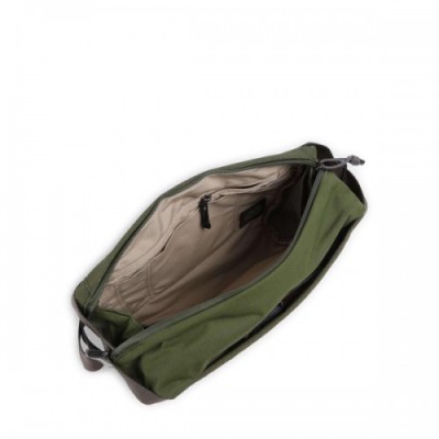 Bellroy Venture 9L Sling bag recycled nylon green