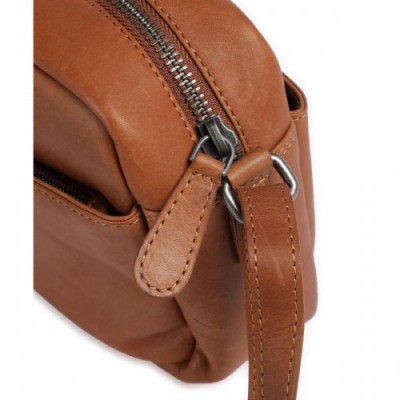 The Chesterfield Brand Cow Wax Pull Up Arona Crossbody bag pull-up cow leather cognac