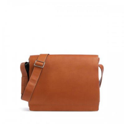 Harold's Campo Messenger bag fine grain leather cognac